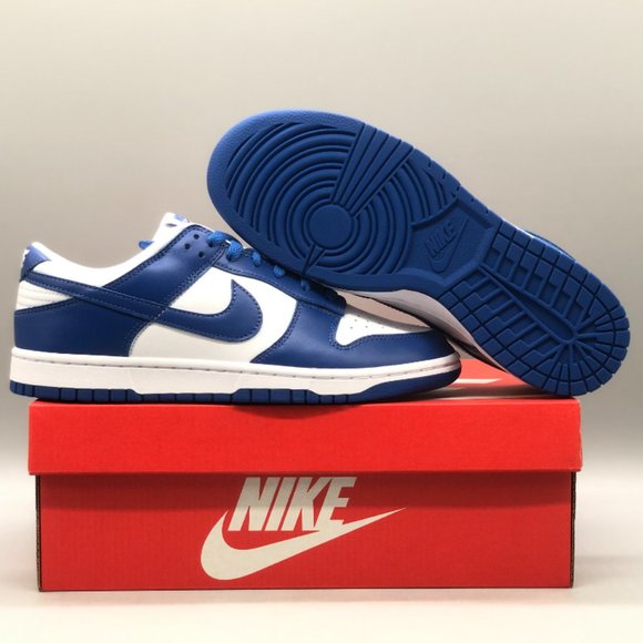 Nike Dunk Low SP x Kentucky Sneakers - Picture 3 of 6